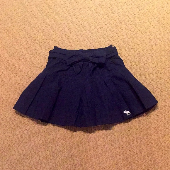 Abercrombie Kids Navy skirt - Picture 1 of 4